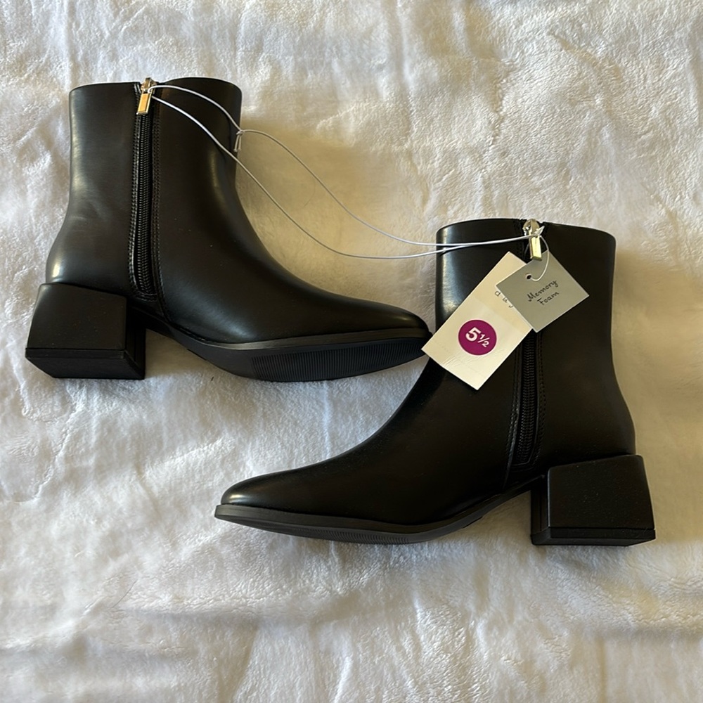 Women’s black block bootie size 5.5